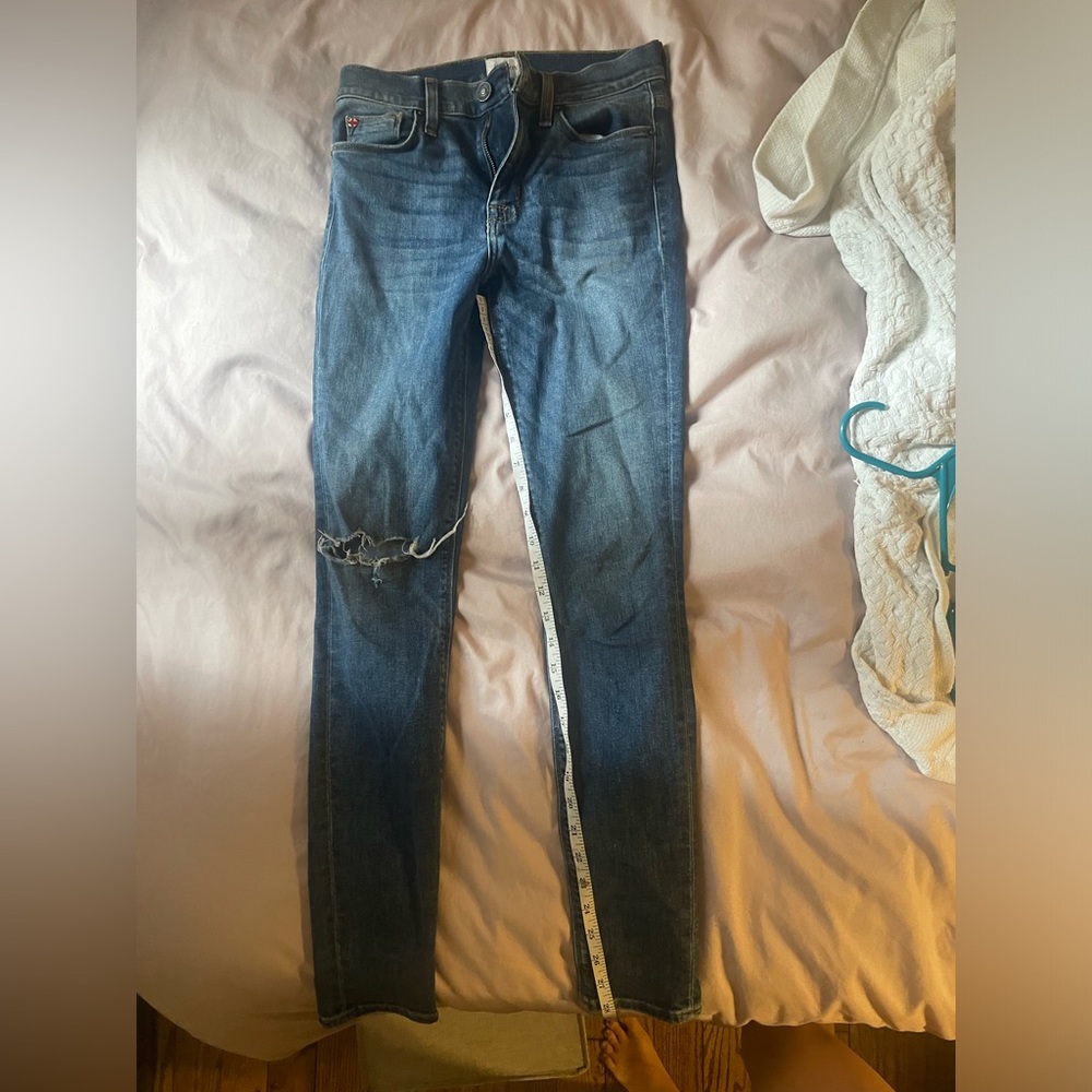 Hudson jeans 26 distressed rips